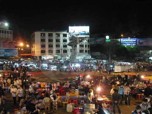 tan-man-an-dem-thu-vui-cua-nguoi-ha-noi