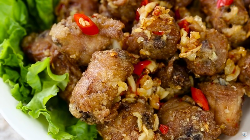 mach-ban-cach-lam-mon-co-ga-chien-ngu-vi-la-mieng