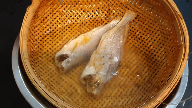 cach-lam-kho-ca-lu-du-chien-giam-duong-chua-ngot-ngon-mieng