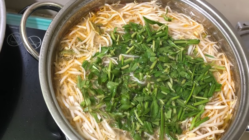 cach-nau-canh-chua-ca-cham-cho-bua-com-gia-dinh