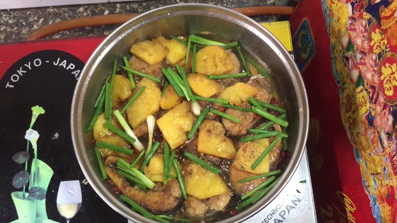 cach-lam-ca-cham-kho-thom-hap-dan-khong-bi-tanh